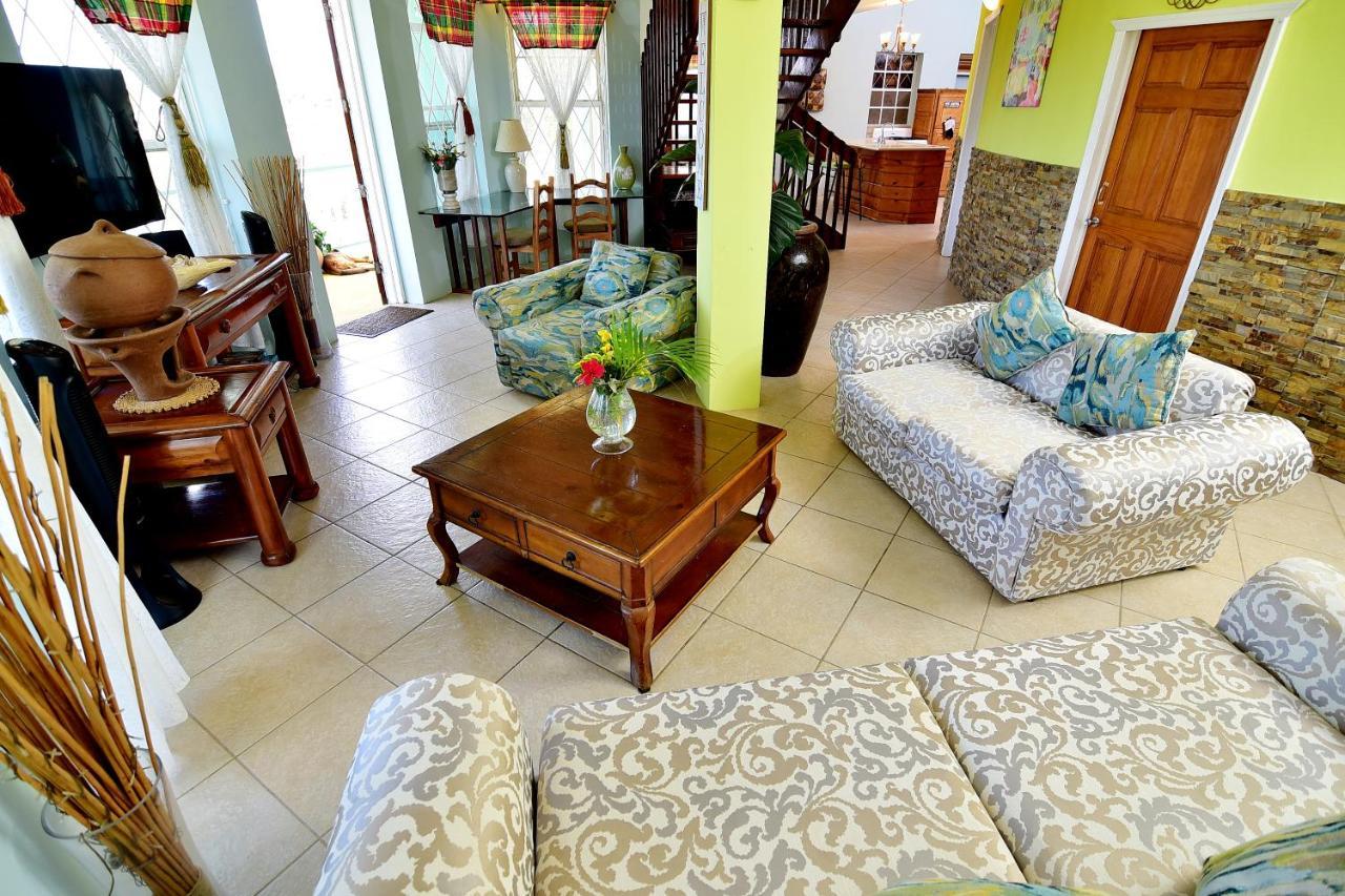 Beachfront Villa Gros Islet Bagian luar foto