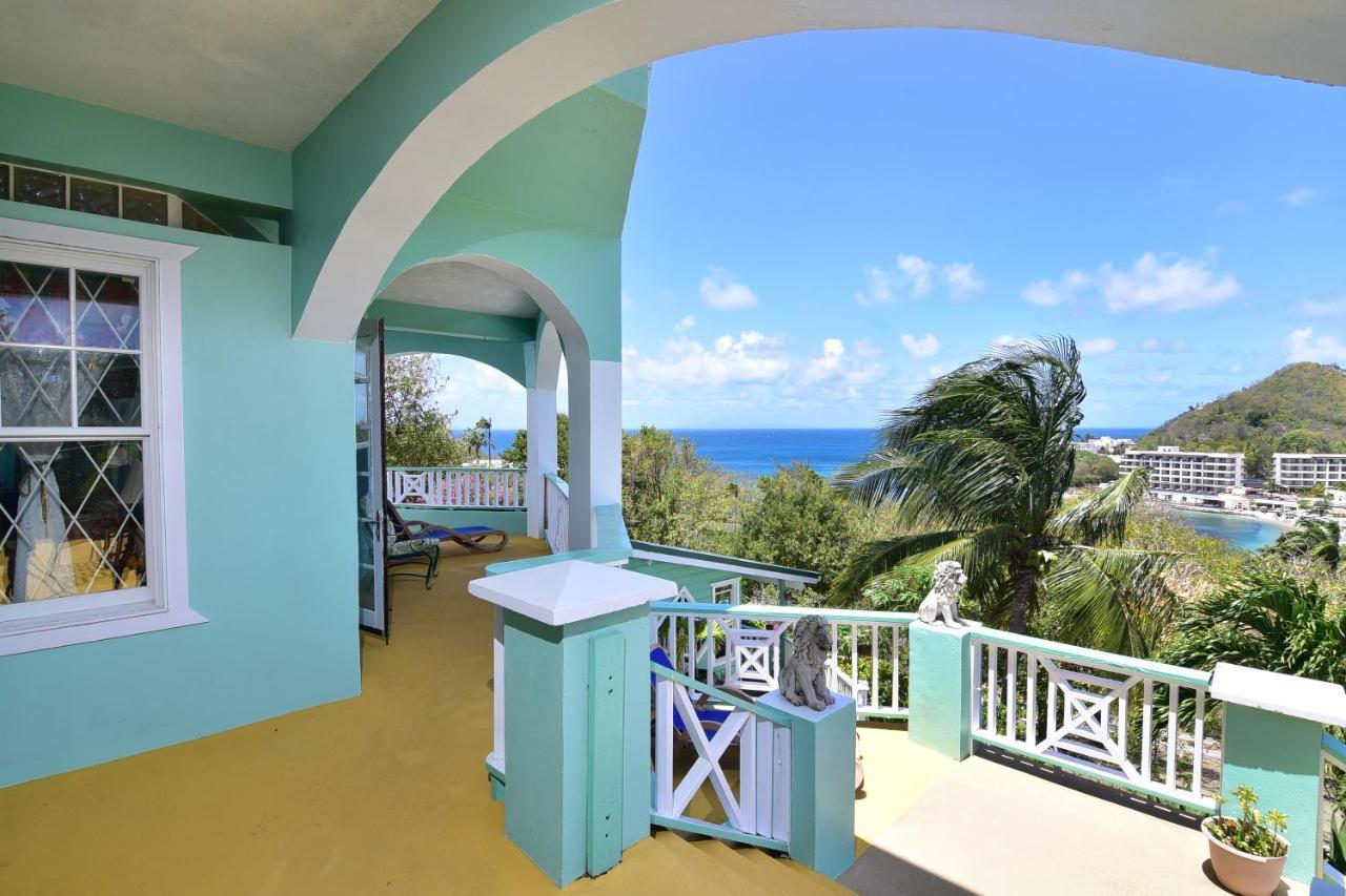 Beachfront Villa Gros Islet Bagian luar foto