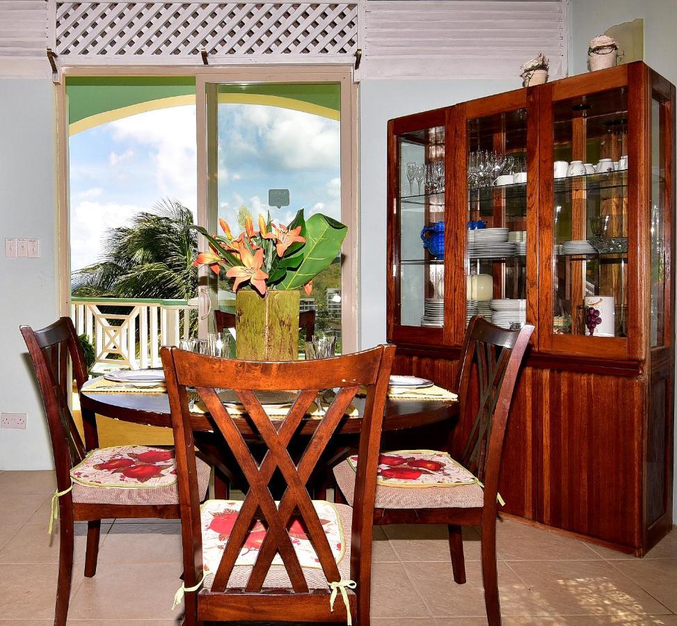Beachfront Villa Gros Islet Bagian luar foto
